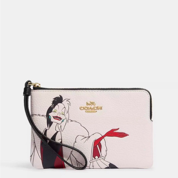 Disney x Coach Cruella Wristlet - Picture 1 of 11